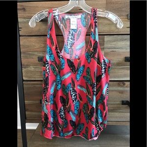 Feather print racerback tank. Red, size Small